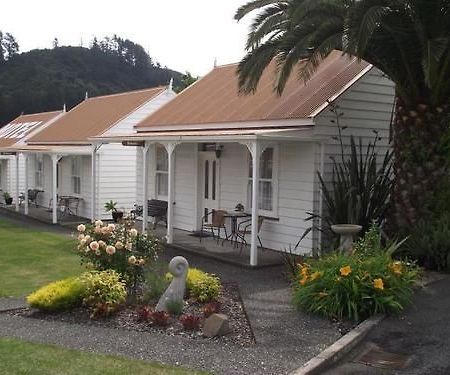 Coromandel Cottages Bagian luar foto