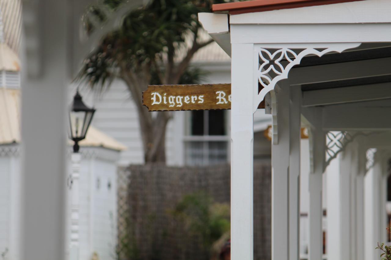 Coromandel Cottages Bagian luar foto