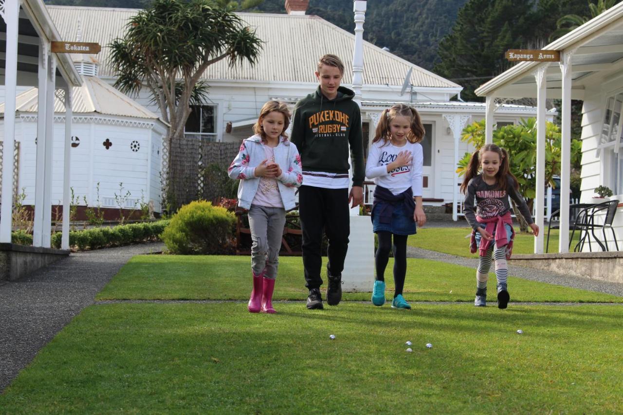 Coromandel Cottages Bagian luar foto