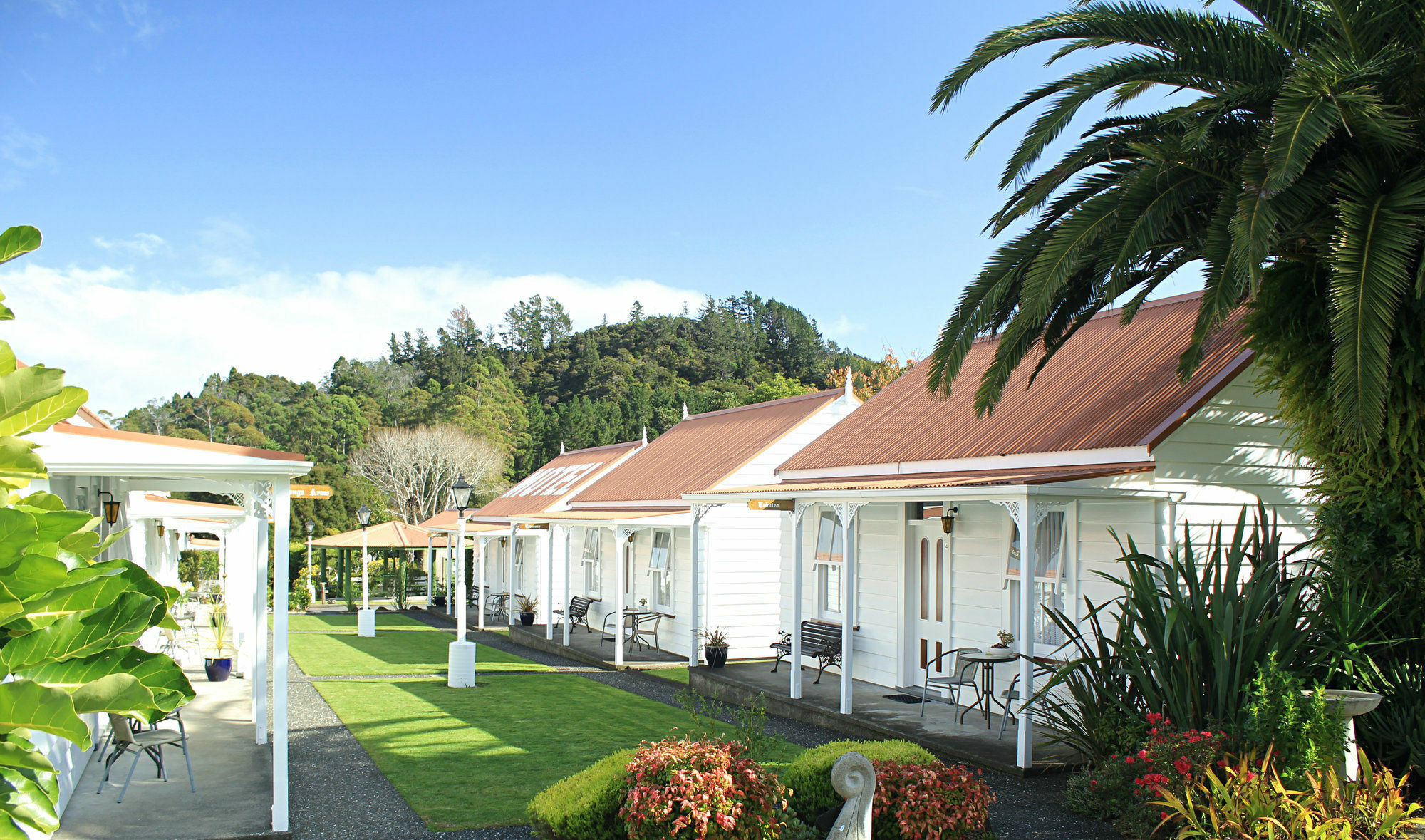 Coromandel Cottages Bagian luar foto